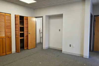 190 Front St #201 1