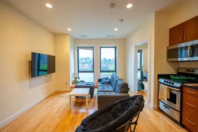 9 Miner St #508