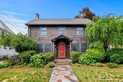 60 Linden Rd