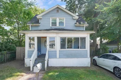 15 Eldert St