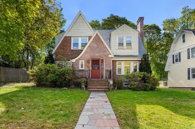 68 Vernon St 1