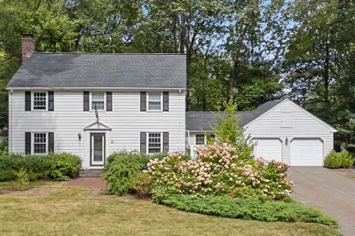 30 Forest Dr 1
