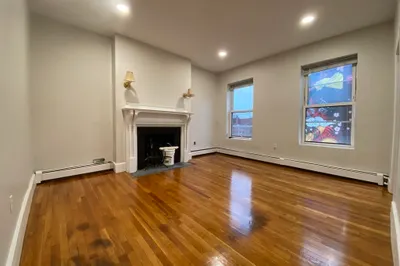 7 Worcester St #1