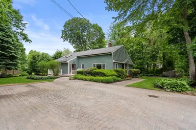 18 Ivy Rd 1