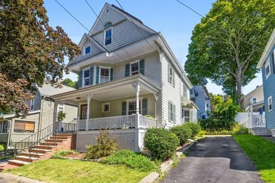 13 Irving St
