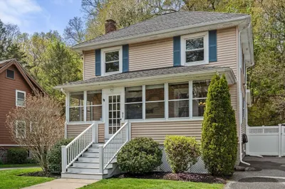 97 Warwick Rd
