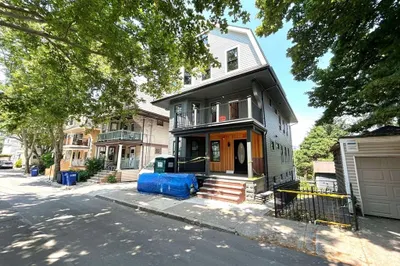 40 Central Rd #1