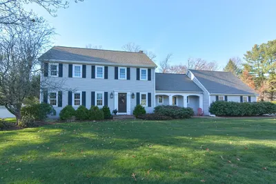 30 West Barn Road 1