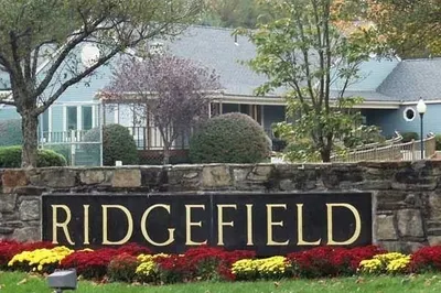 300C Ridgefield Cir #300C 1