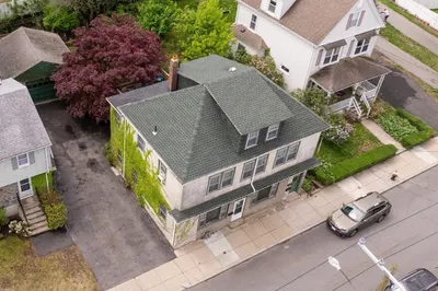 64 Como Rd