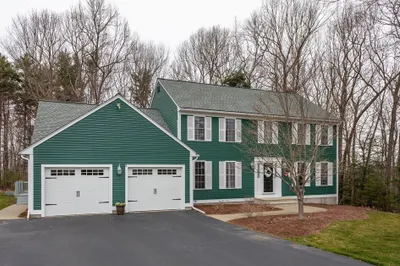 6 Old Salem Cir 1