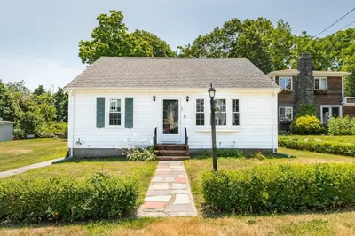 43 Grandview Ave 1