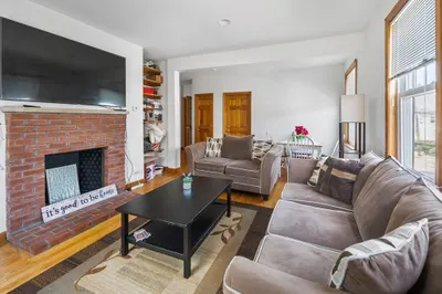 10 Newcastle Rd #10