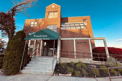 605 Eastern Ave #211