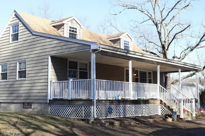37 Agricultural Ave