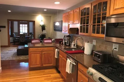 318 Commonwealth Ave #1 1
