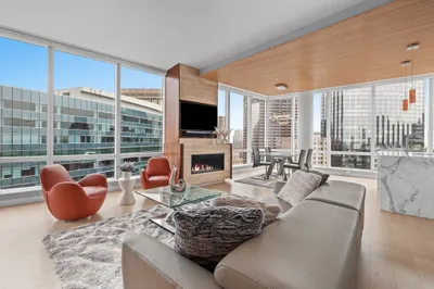 1 Franklin St #3808 1