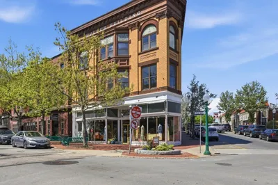 45 Main St #10 1