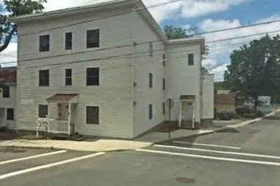 48 North St #8