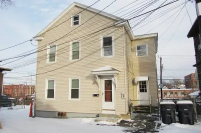 4 Williams Ct