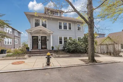 38 Guernsey Street #1