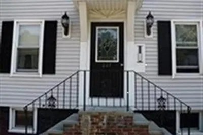 227 Standish Ave #8