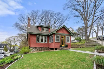 107 Green Hill Pkwy 1