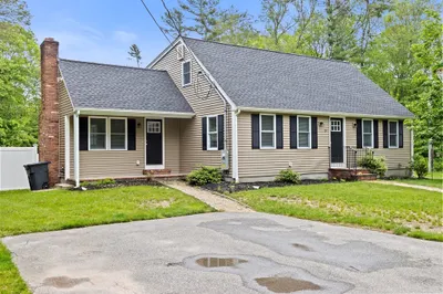 57 Lakeside Ave 1
