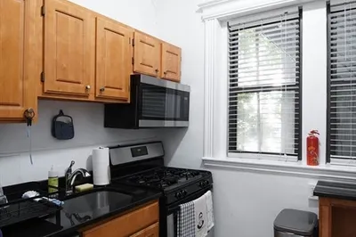1109 Boylston Street #1