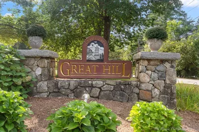 10 Great Hill #10 1