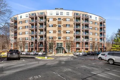 273 Cambridge Road #703 1