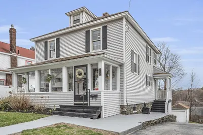25 Burncoat Terrace 1