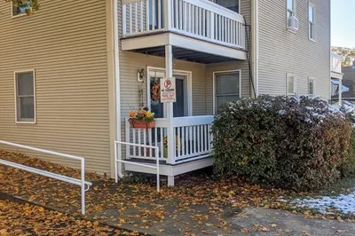 22 State St #4 1