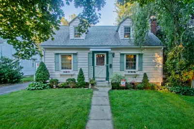 47 Brighton St