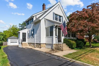 43 Homestead Ave
