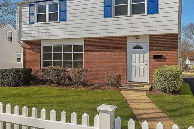 89 Clare Ave