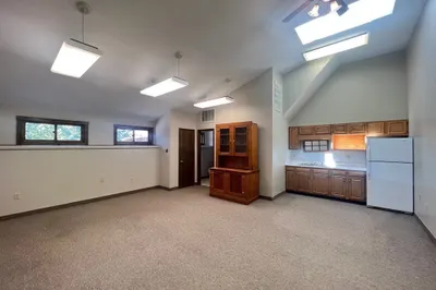 32 Elm St #3 1