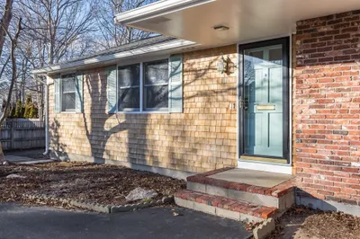 111 Portside Cir 1