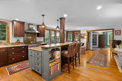 43 West Bare Hill Rd 1