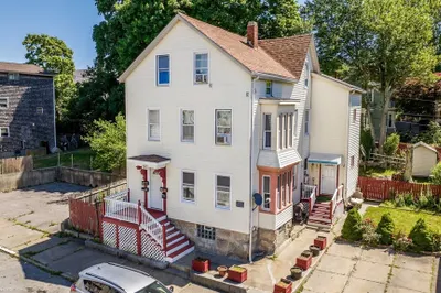 190 Ash St 1