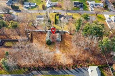 15 Verjuniel Avenue