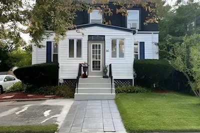 60 Bradlee St 1