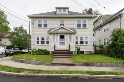 7 Whitney St #7