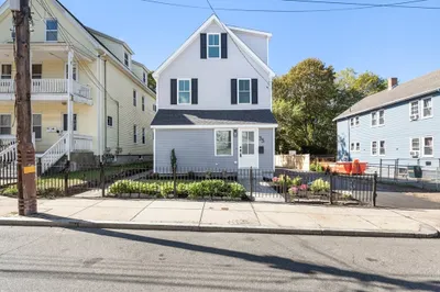 35 Garfield Avenue 1