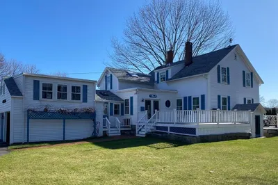 6 Dodds Ln #2