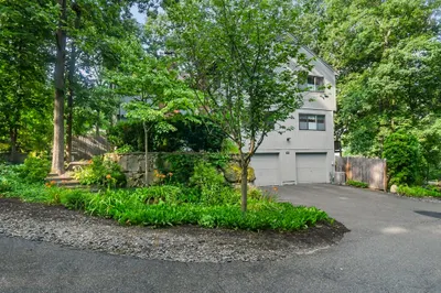 64 Mountain Gate Road #64