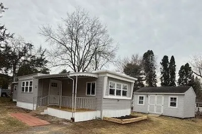 28 Riverview Circle 1