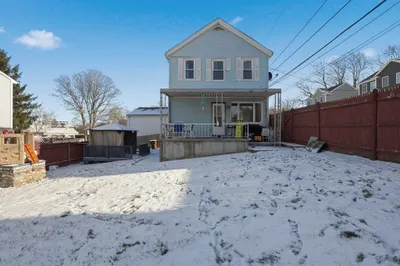 364 Tecumseh Street 1