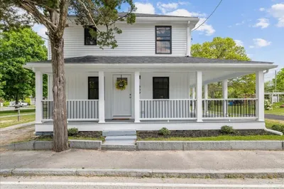 1009 Point Rd