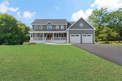 22 Bucklin Drive 1